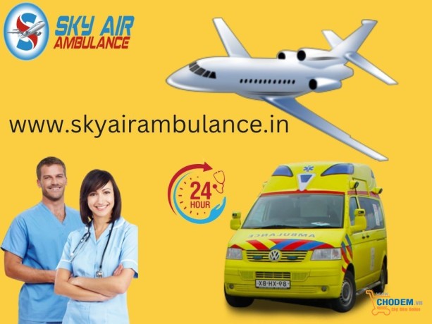 emergency-patients-convey-by-sky-air-ambulance-from-bangalore-to-delhi-big-0