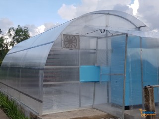Chế tạo thiết bị sấy khô nông sản bằng năng lượng mặt trời